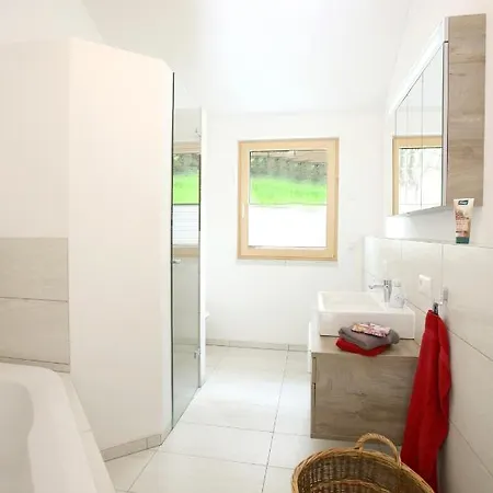 Muenzberg 特里费尔斯山麓安韦勒