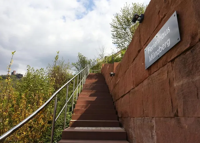 Muenzberg 펜션 안에일러 앰 트리펠스