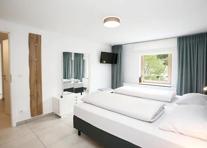 Muenzberg * 안에일러 앰 트리펠스